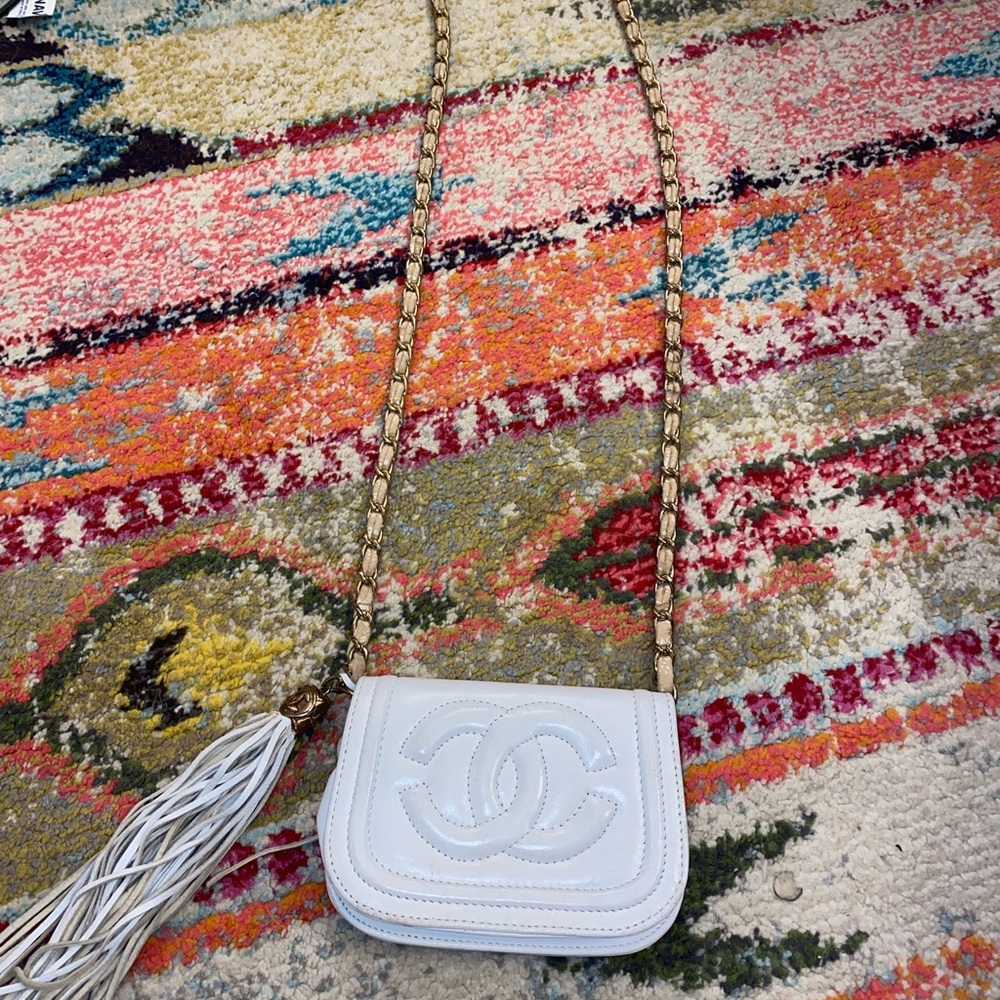 Vintage CHANEL mini purse